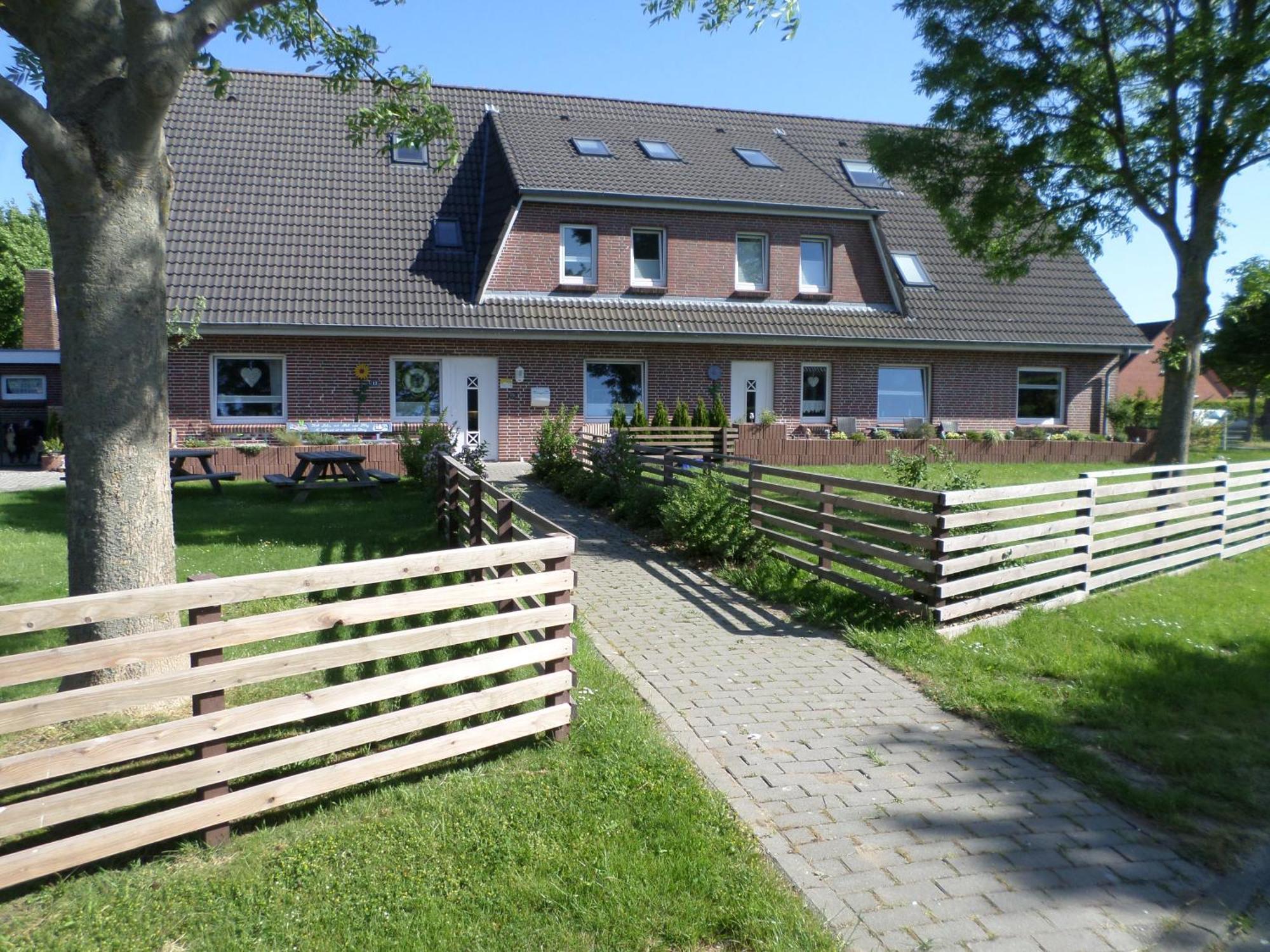Haus Monika - Ferienwohnung Friesengeist ดาเกอบึล ภายนอก รูปภาพ